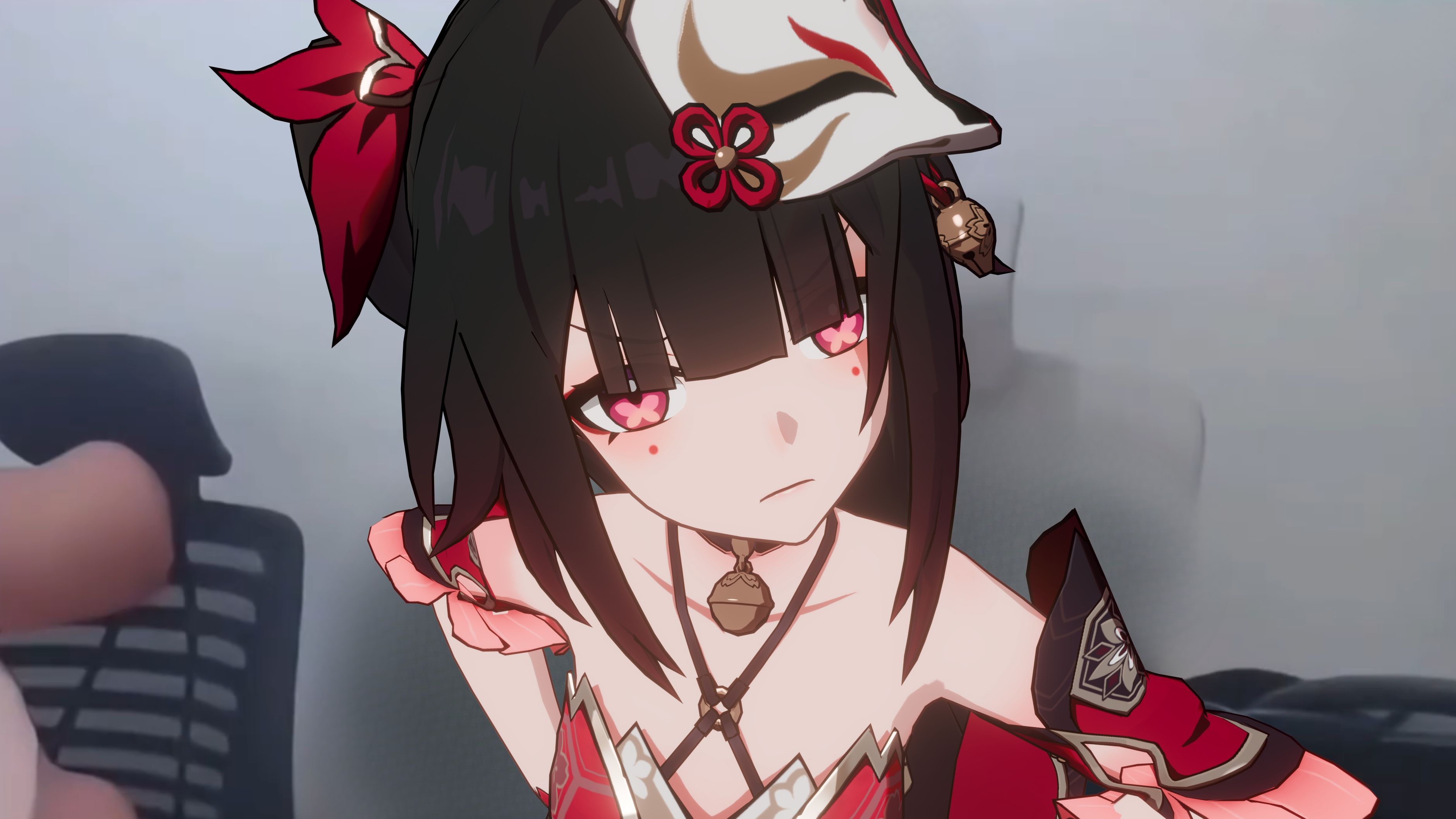 花火：我主C呢？回答我！Look in my eyes！